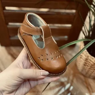 کفش چرم طبیعی