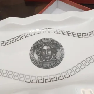 دیس چینی ورساچه