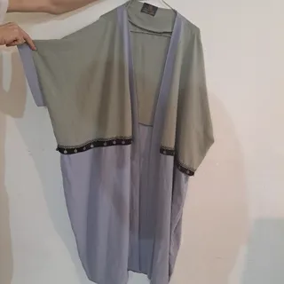 مانتو عبایی در حد نو