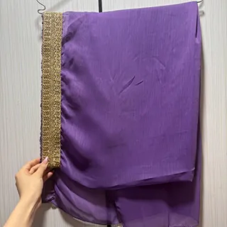 شال حریر لبه سوزن دوزی.