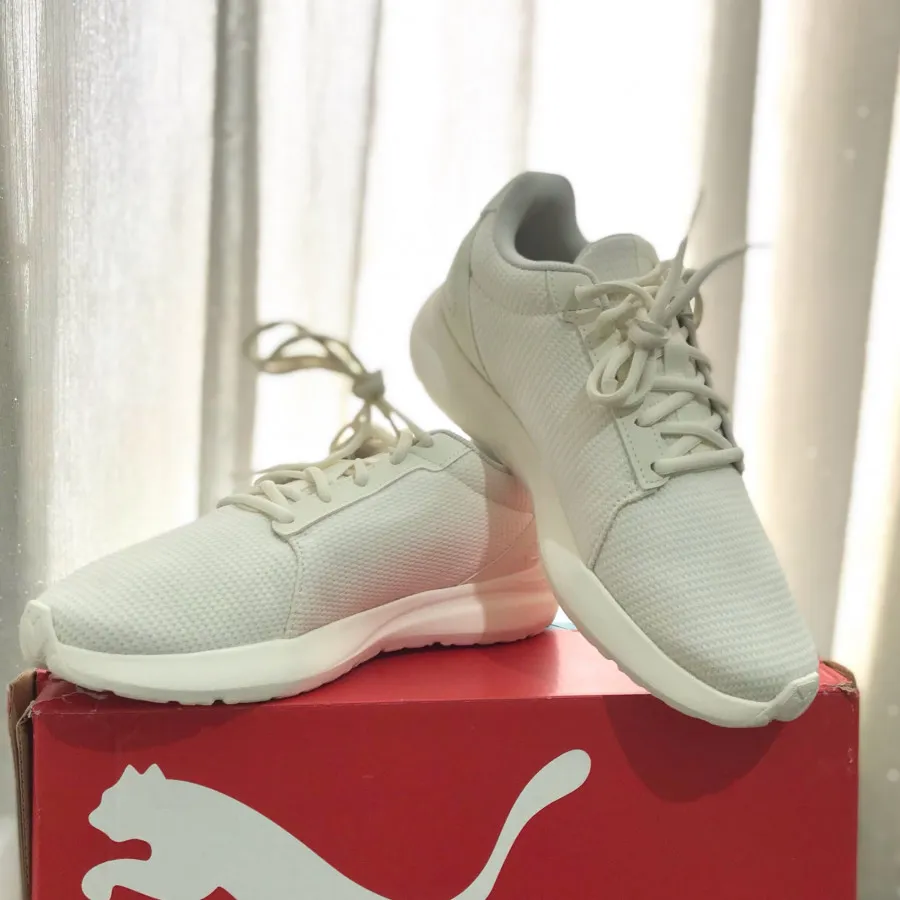 کتونی پوما Puma سایز 38