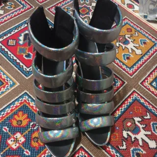 کفش جلوباز و مجلسی