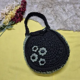 کیف مکرومه