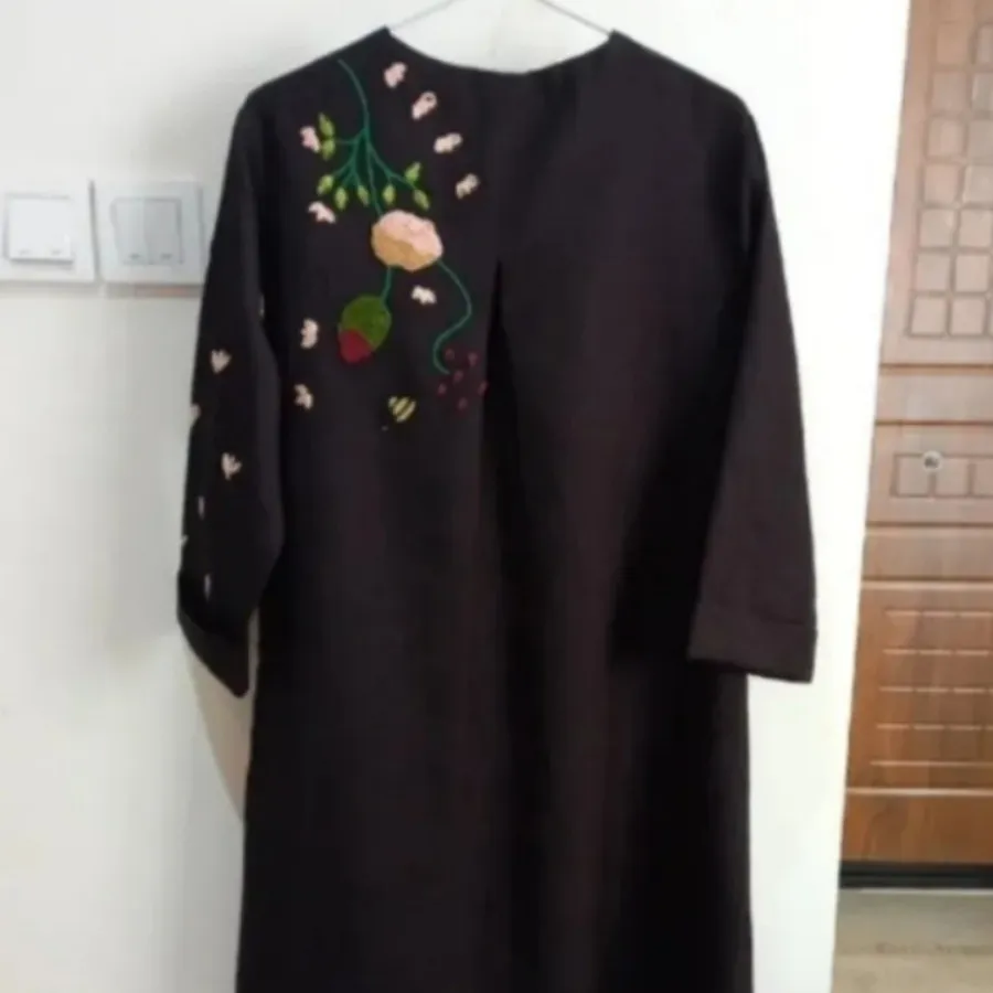 مانتو مشکی