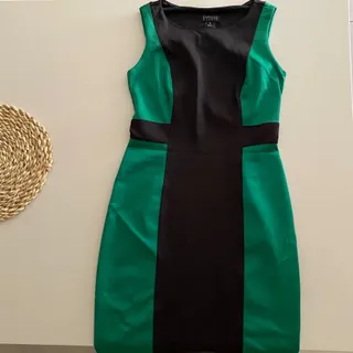 پیراهن زنانه