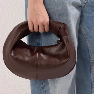 کیف قهوه‌ای