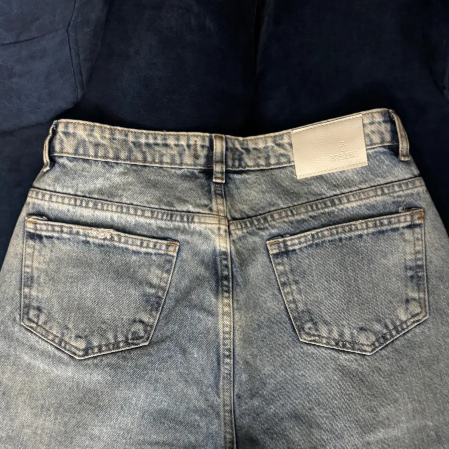 شلوار جین برندThree jeans