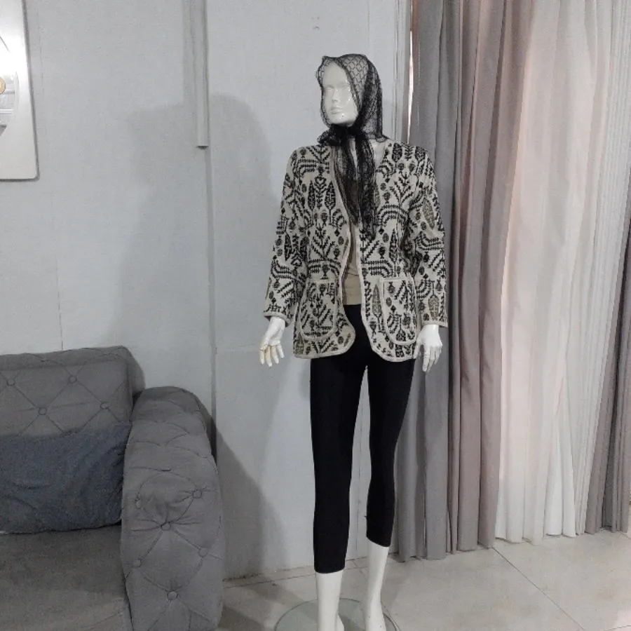 مانتو گلیمی