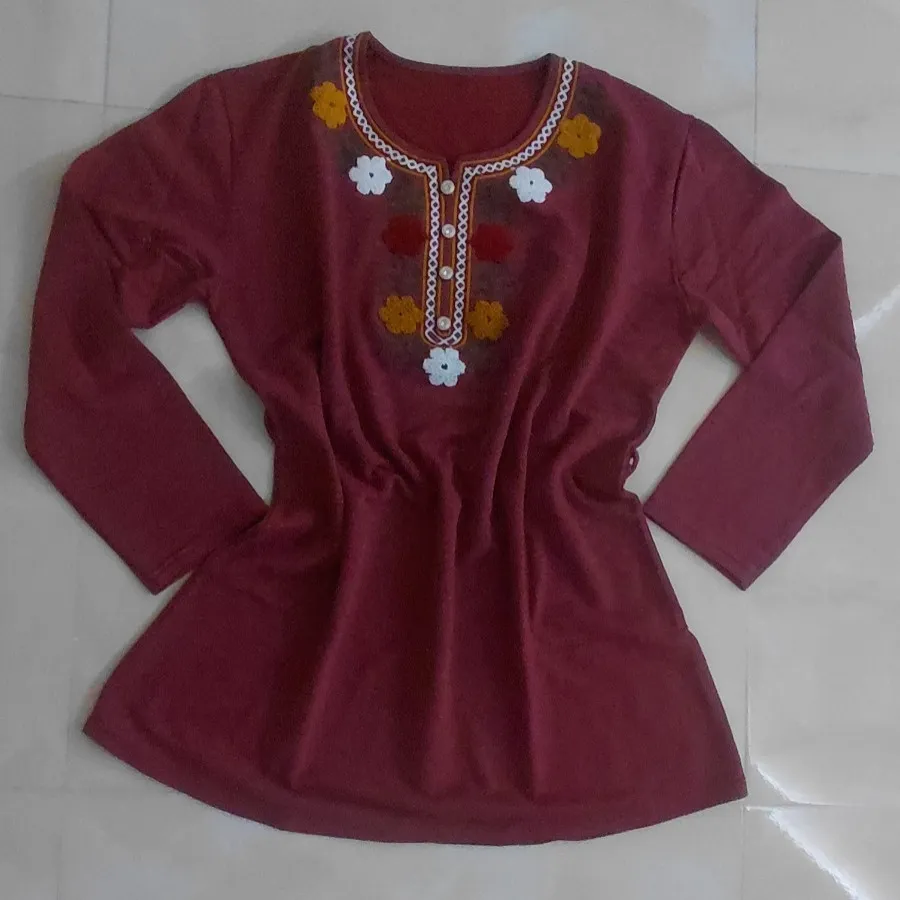 تونیک گلدوزی شده