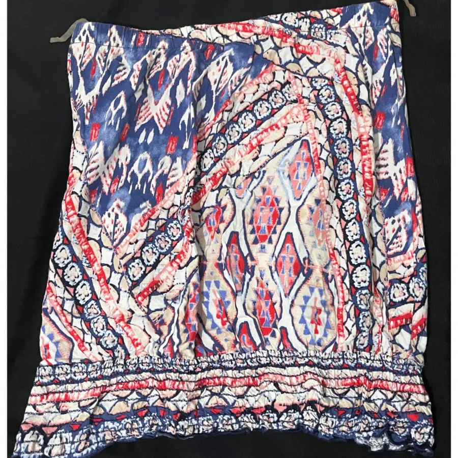 تاپ دکلته زنانه