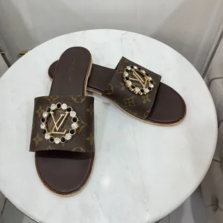 صندل LV