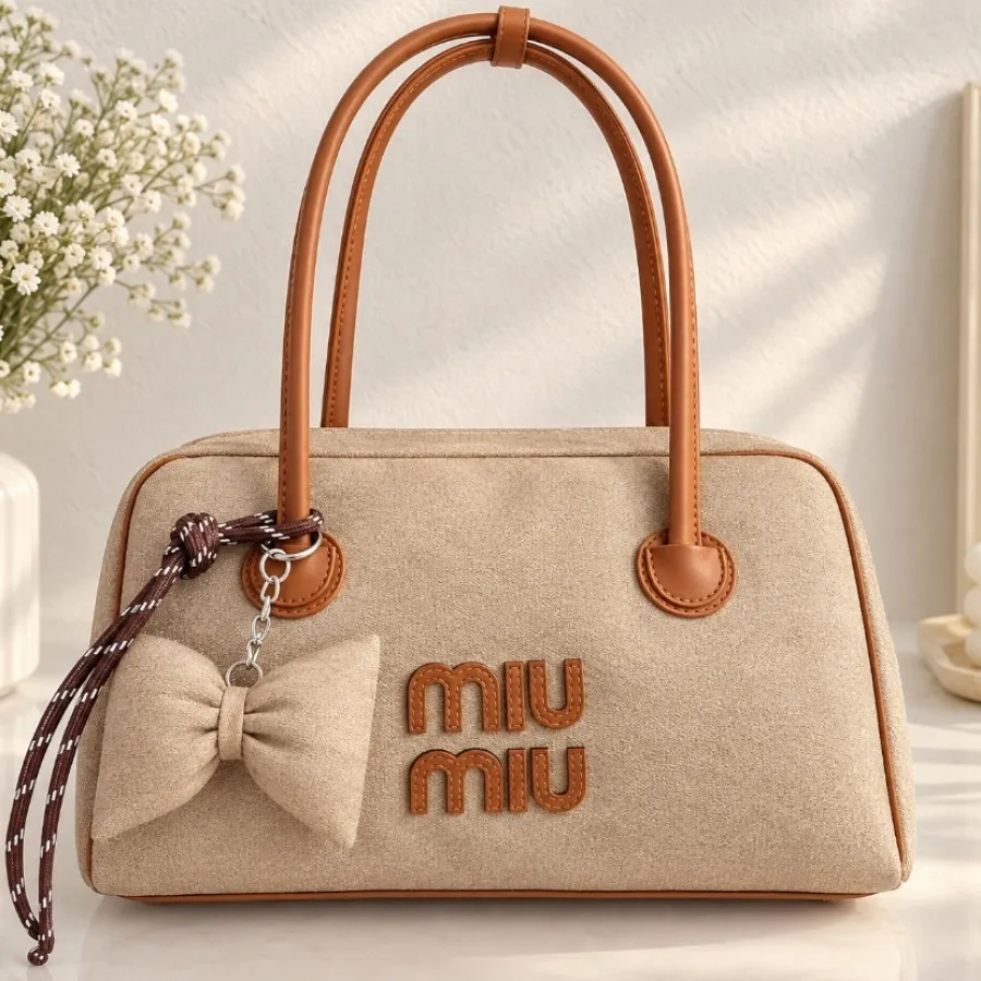 کیف miu miu