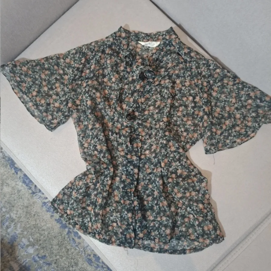 شومیز حریر شیشه ای گلدار