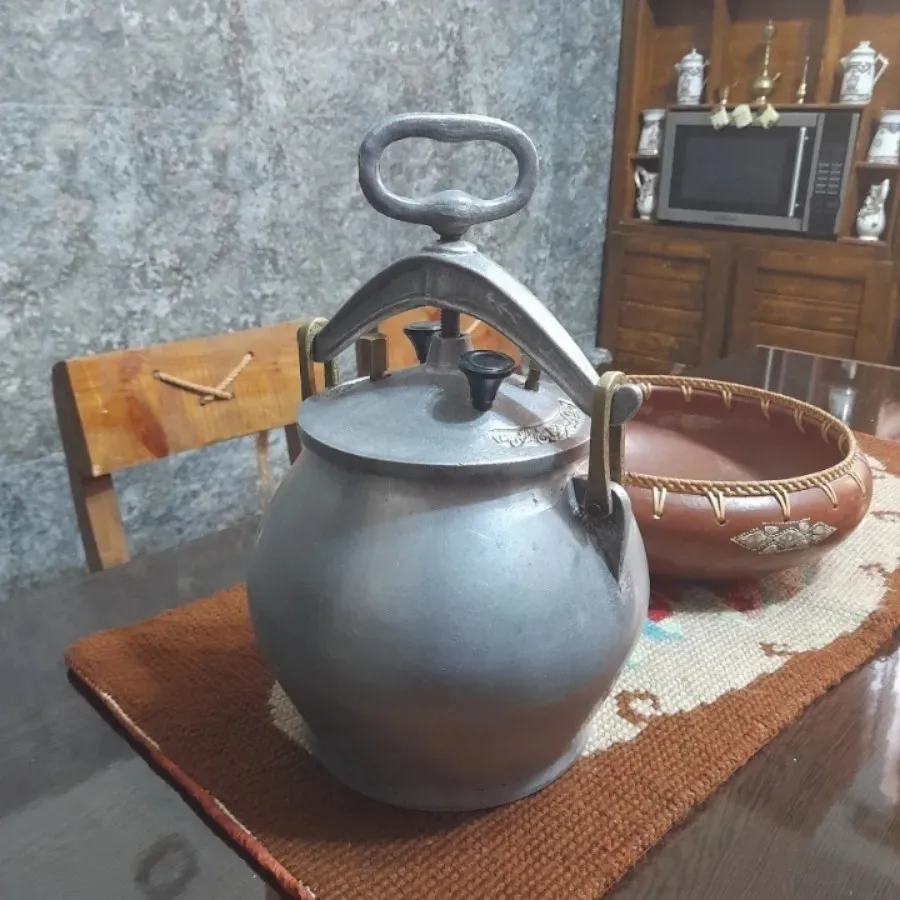 زودپز قدیمی