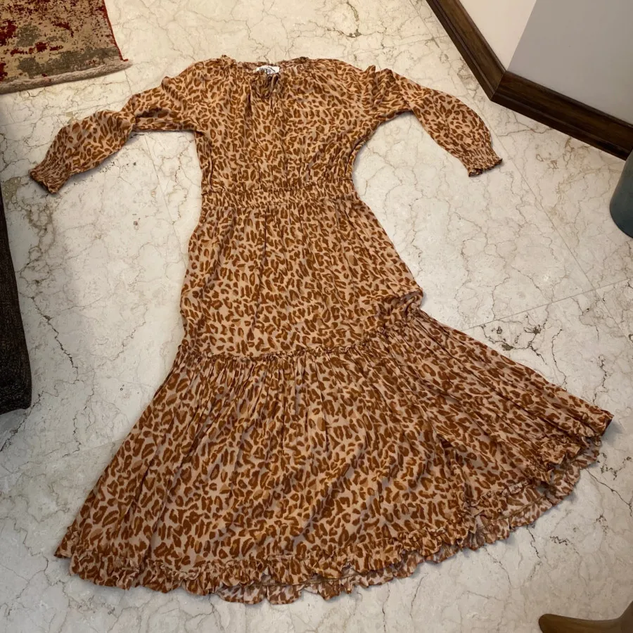 پیراهن نخی