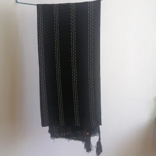 شال مشکی