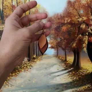 گوشواره چرم