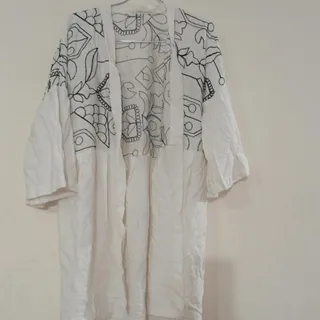 مانتو سفید