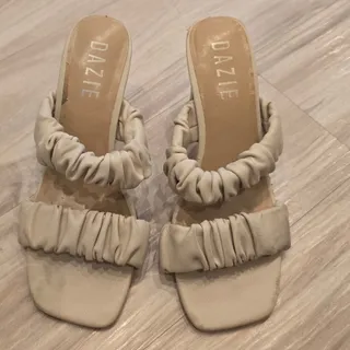 صندل چرم مصنوعی