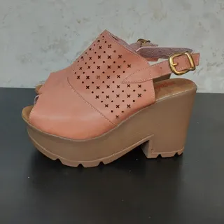 کفش لژدار