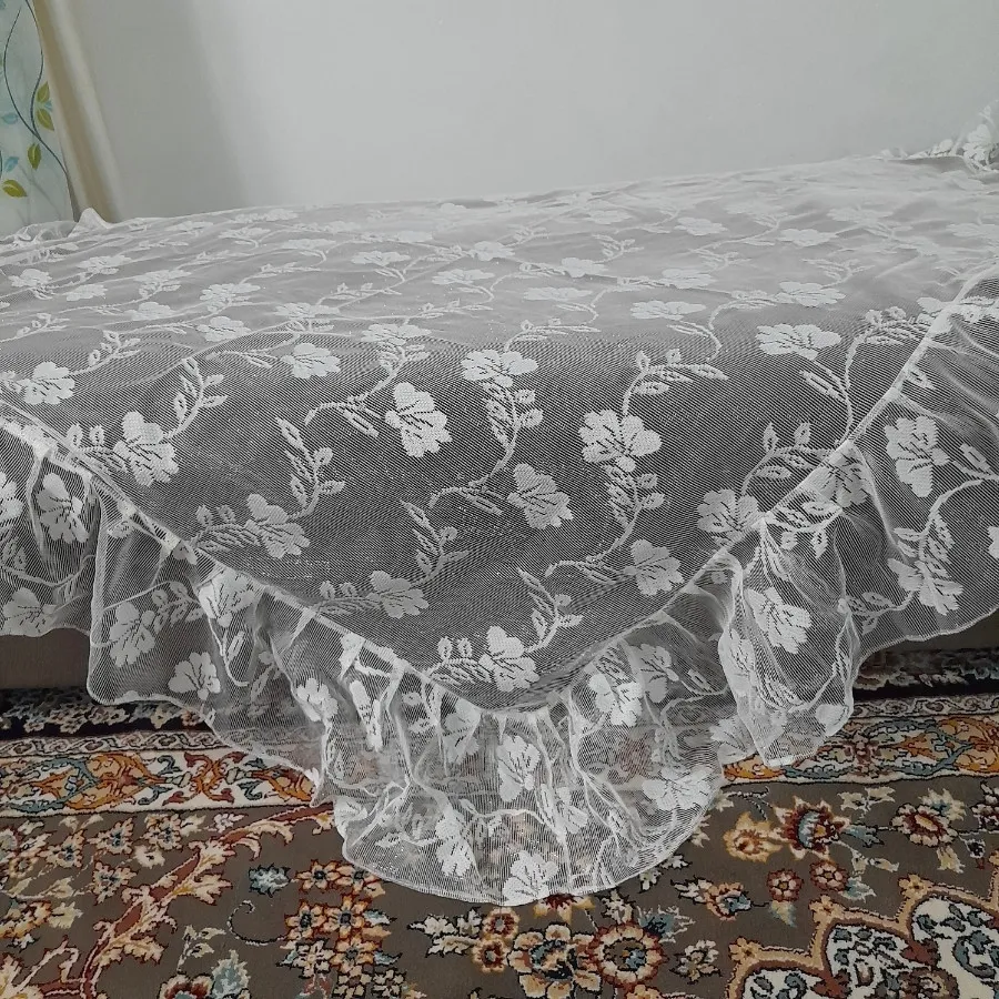 رومیزی تور دورچین
