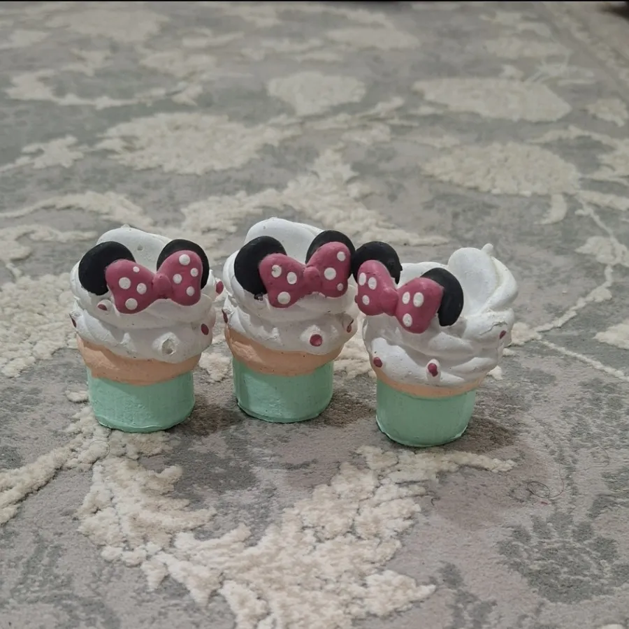 ظرف خلال