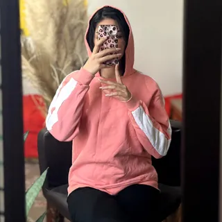 هودی صورتی