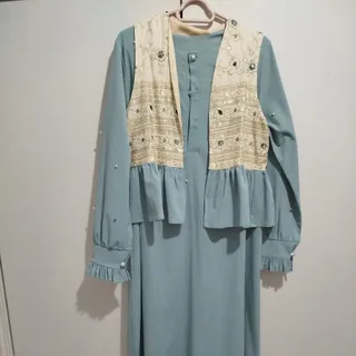 پیراهن وست