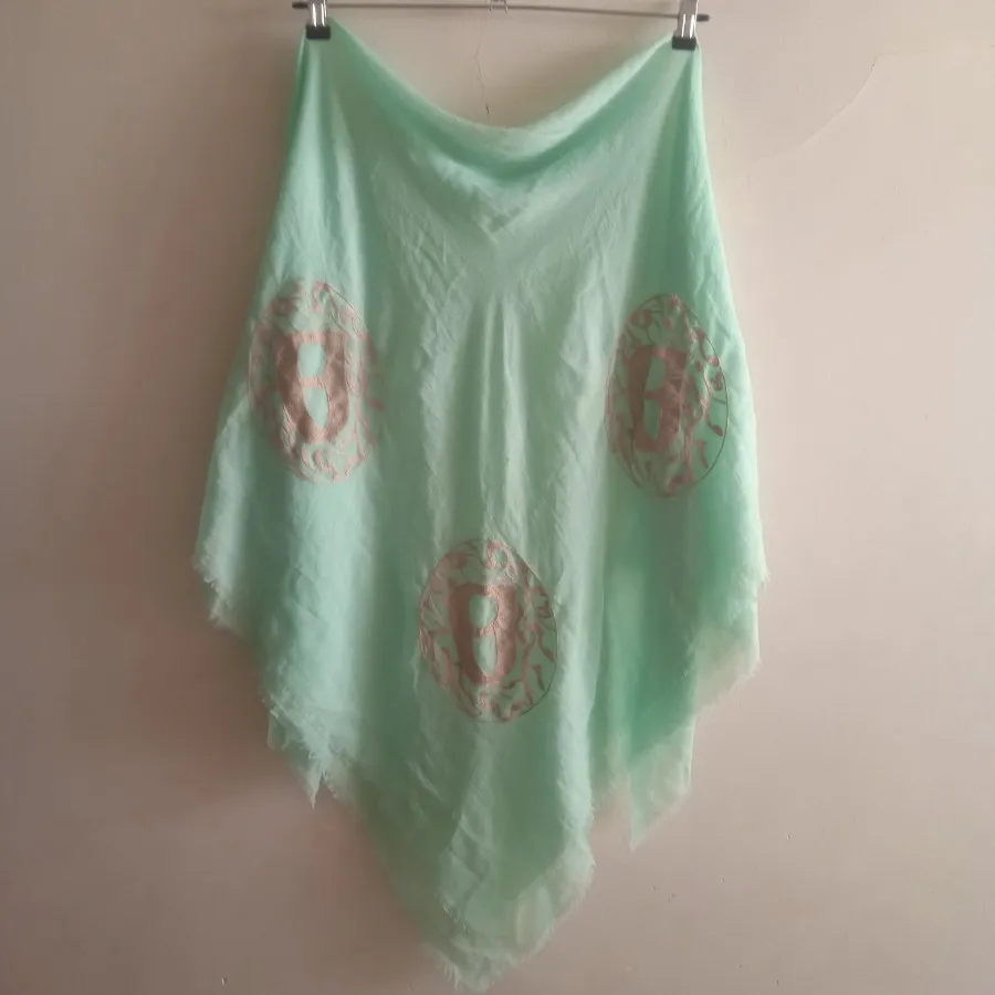 روسری نخی قواره دار
