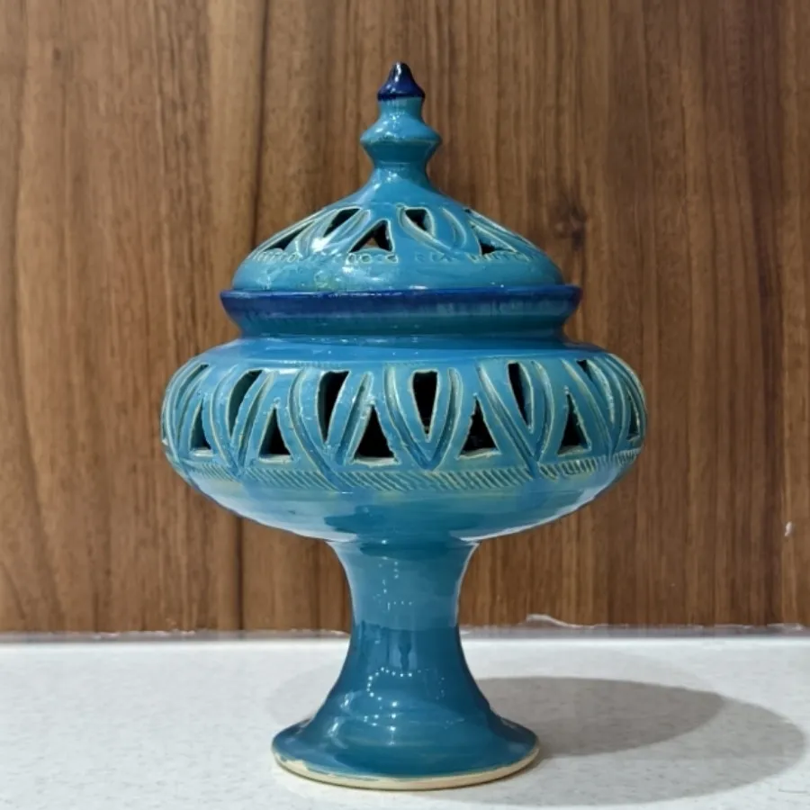 شکلات خوری