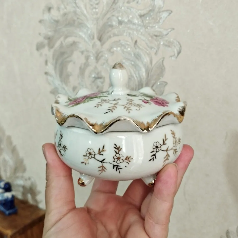 قندان لب چین گلسرخی
