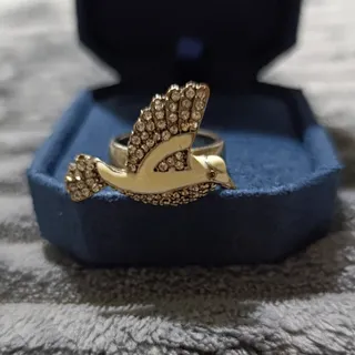 انگشتر پرنده