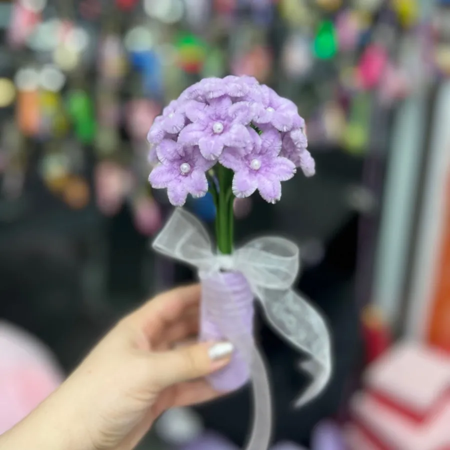 دسته گل شکوفه پیپ پاک کنی