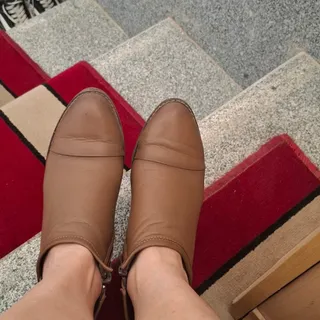 نیم بوت چرم سایز 39