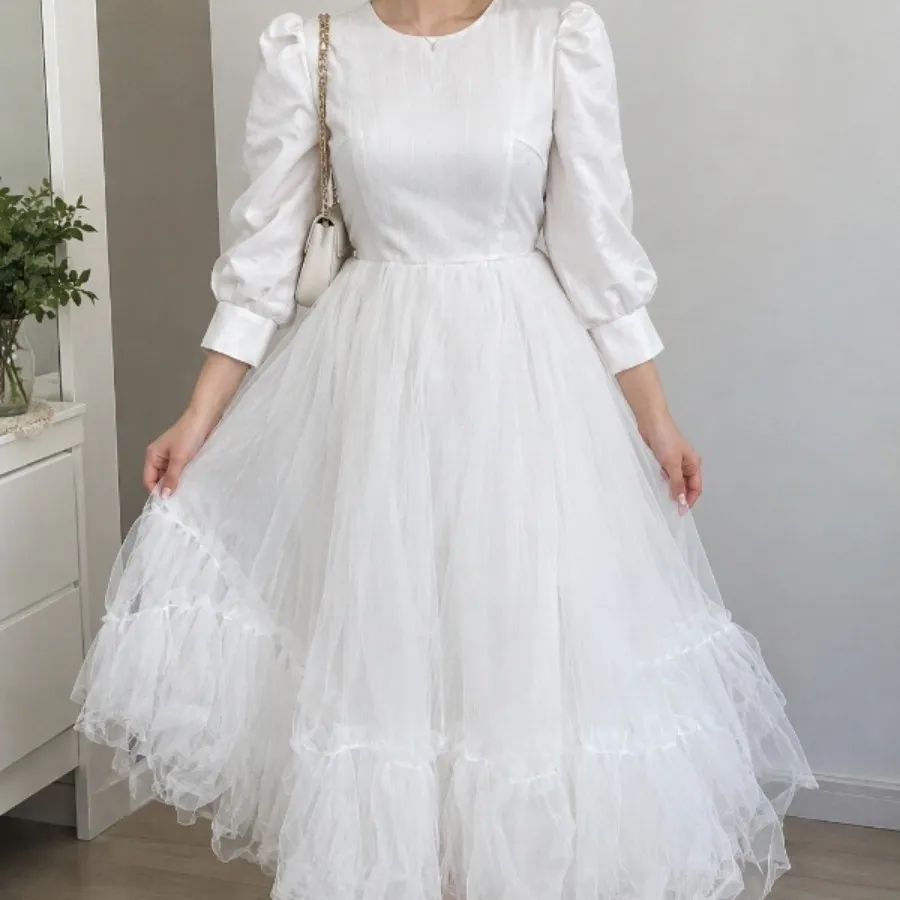لباس عروسکی