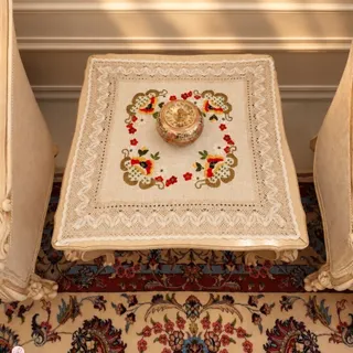 رومیزی گلدوزی دستدوز