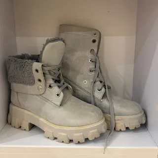 بوت