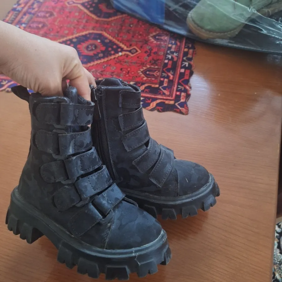 نیم بوت بچگانه