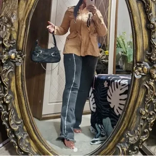 ترنج کت خارجی و شلوار لی