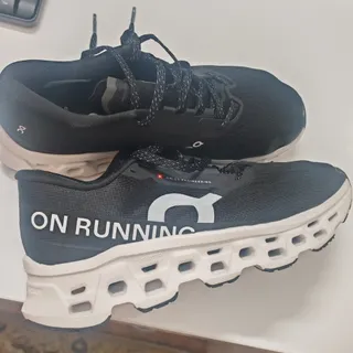 کفش On Running