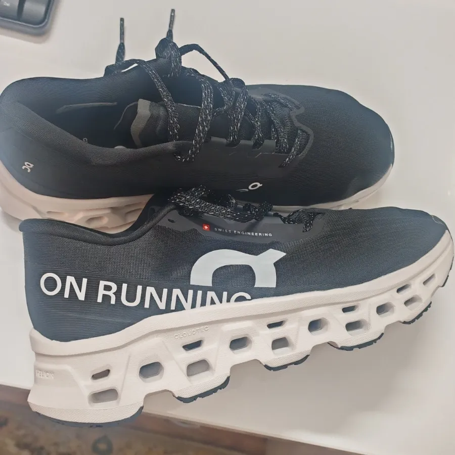 کفش On Running