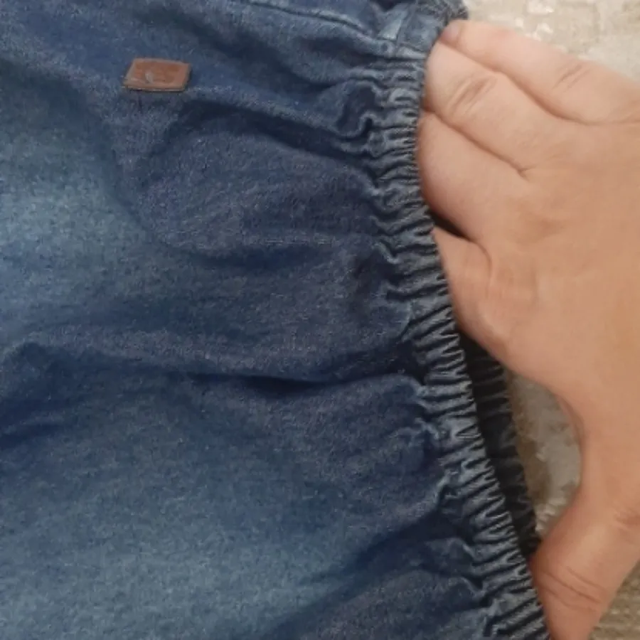 بلوز لی