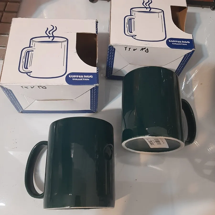 ماگ سبز زمردی با جعبه