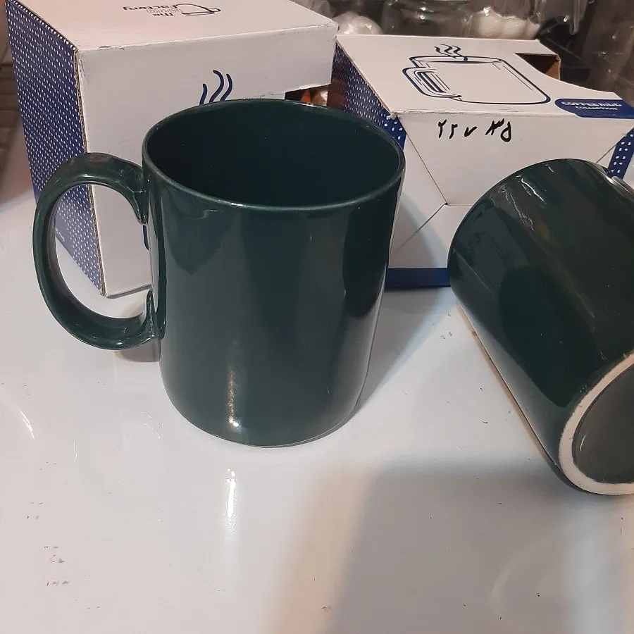 ماگ سبز زمردی با جعبه