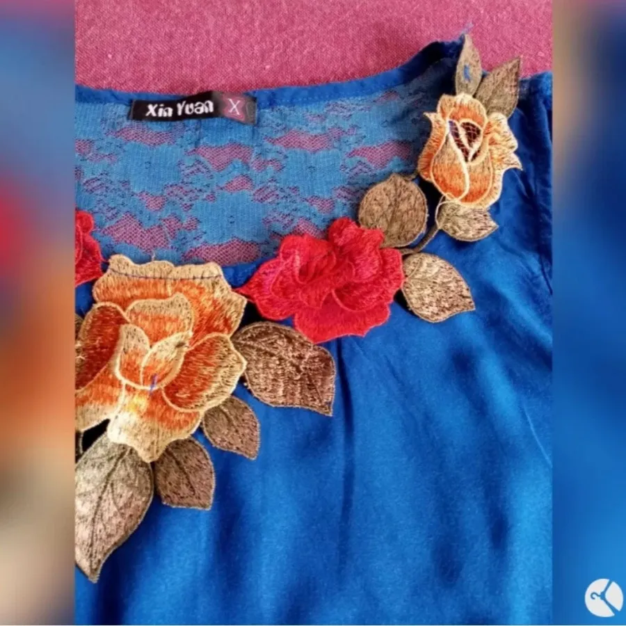 تاپ زنانه