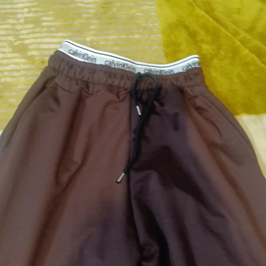 شلوار جاگر پایین کش دار