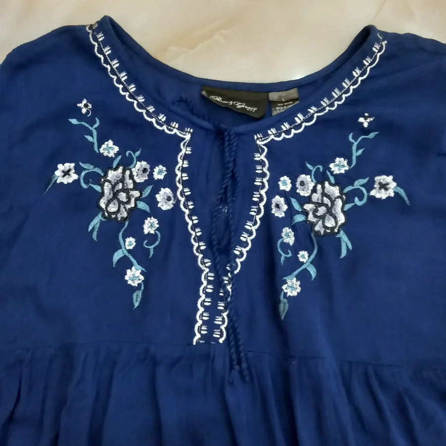 شومیز گلدوزی