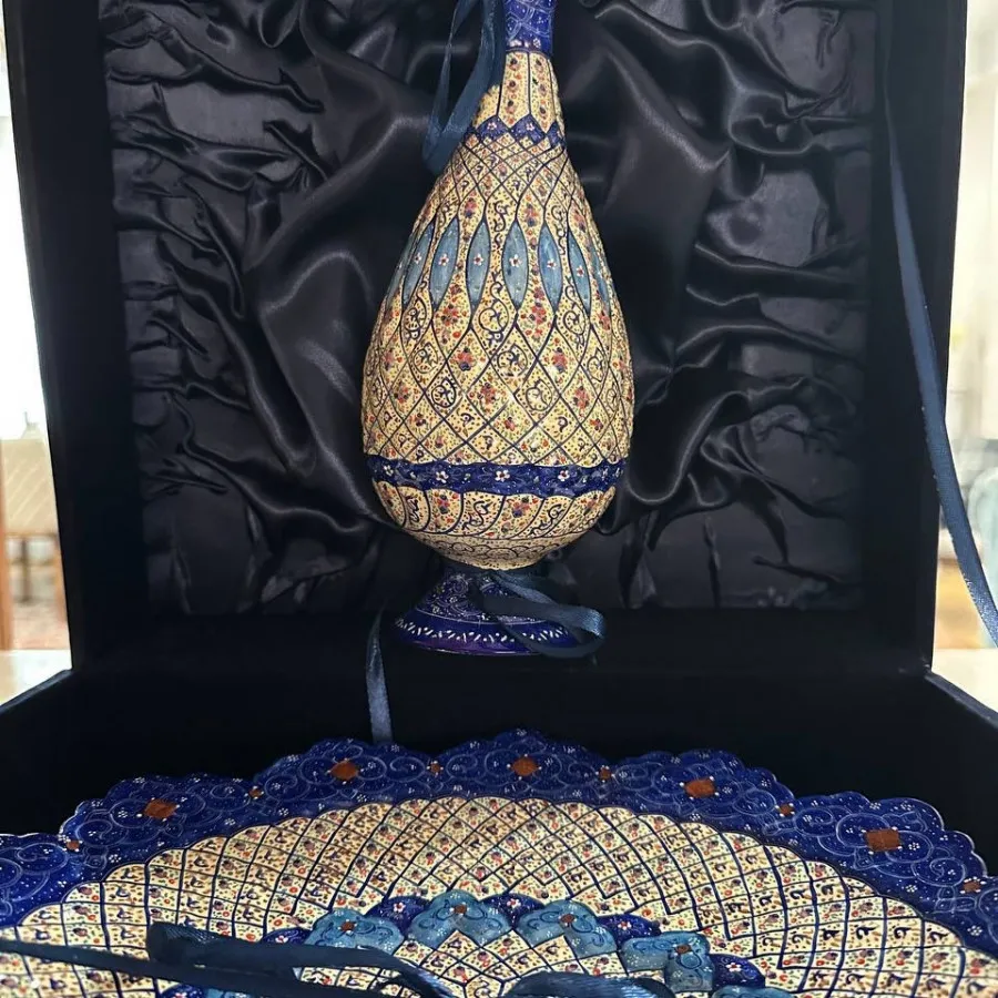 مینا کاری