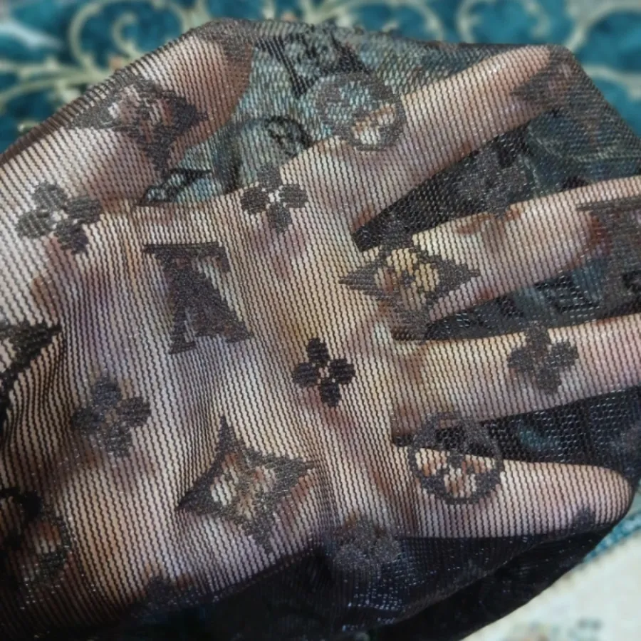 شال و روسرس