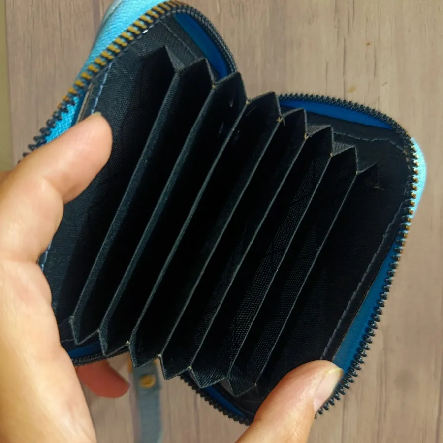 جاکارتی